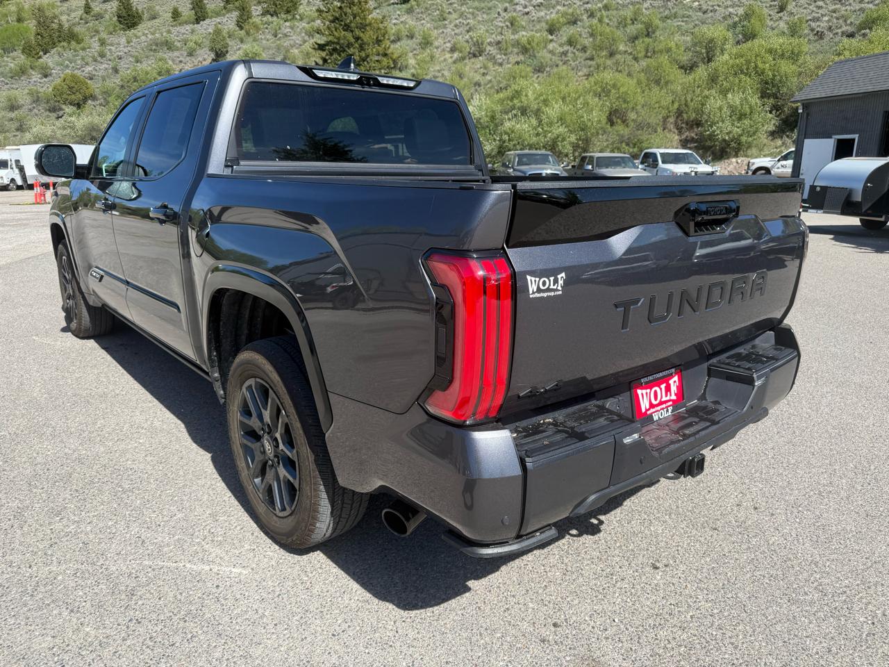 Toyota Tundra 4WD  2025