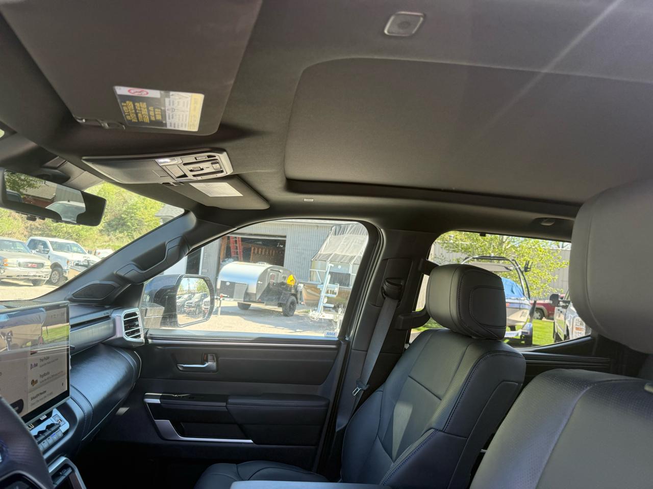 Toyota Tundra 4WD  2025