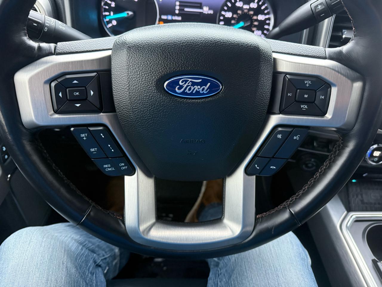 Ford Super Duty F-250 SRW  2022