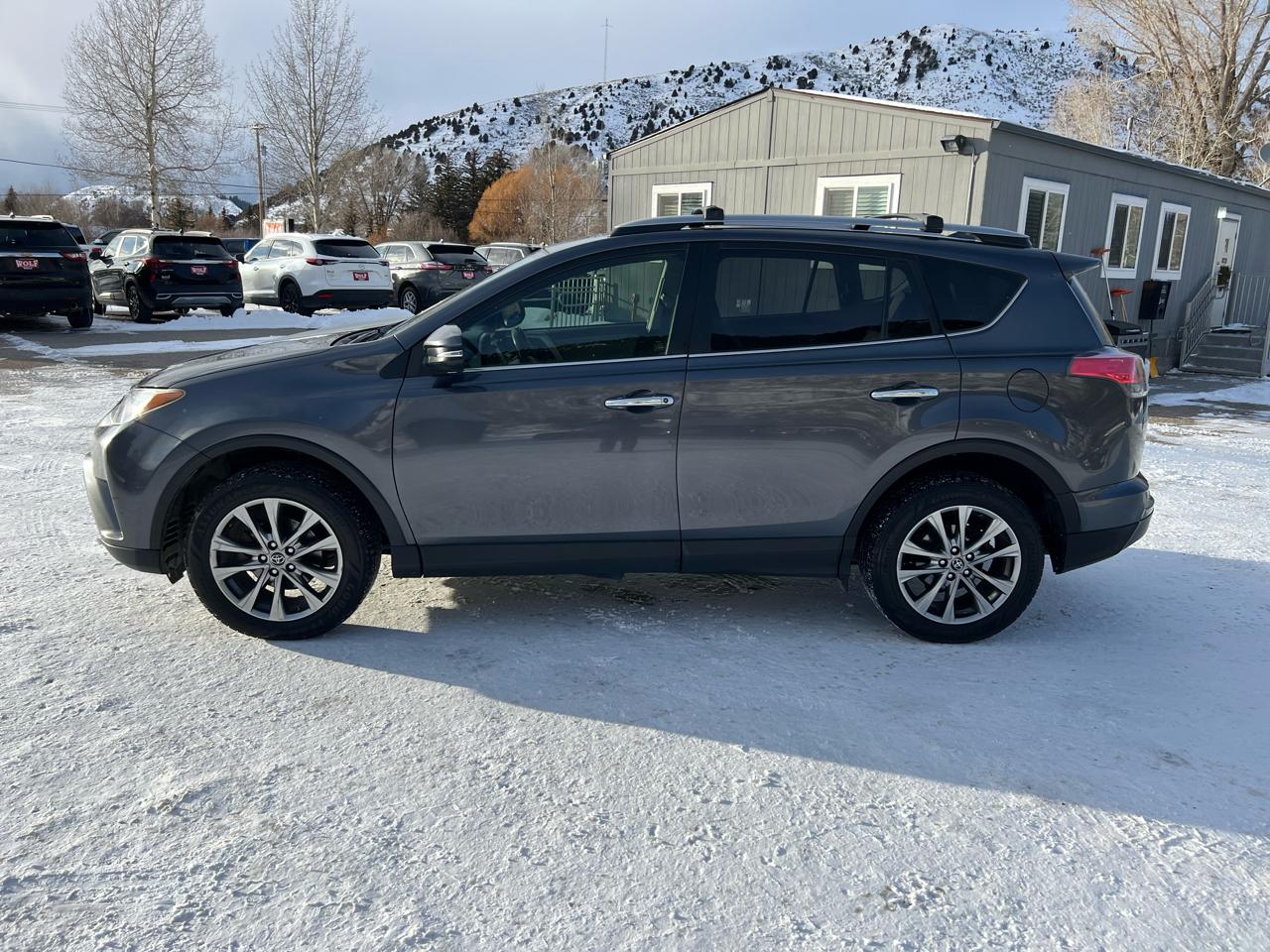 Toyota RAV4  2018