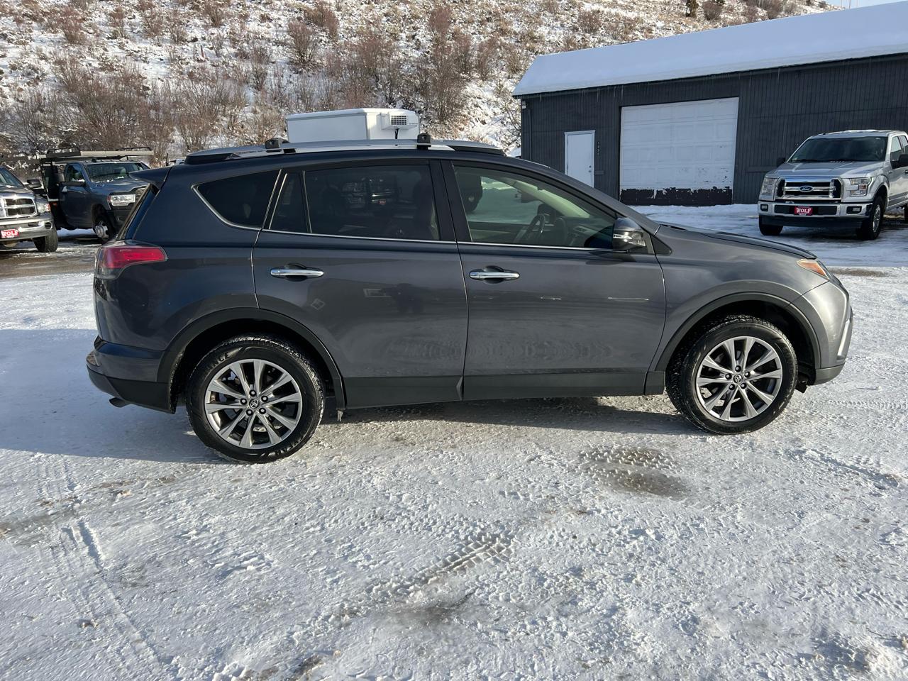 Toyota RAV4  2018