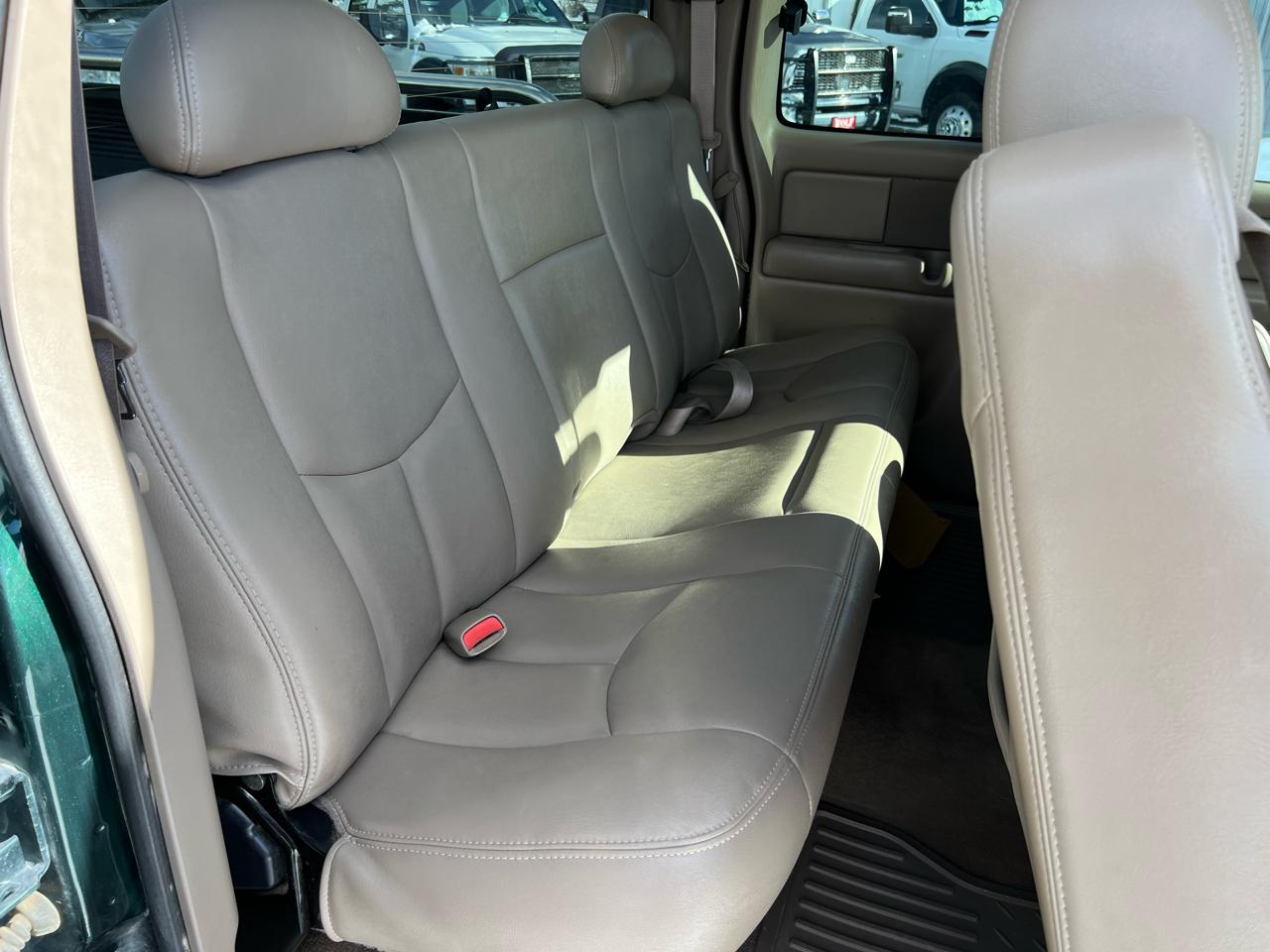 Chevrolet Silverado 1500  2004