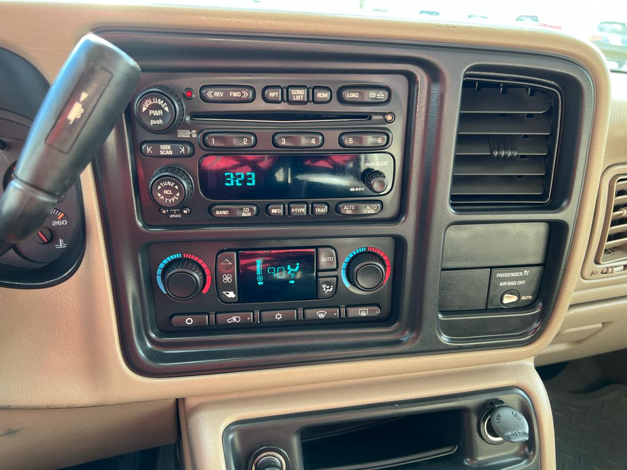 Chevrolet Silverado 1500  2004