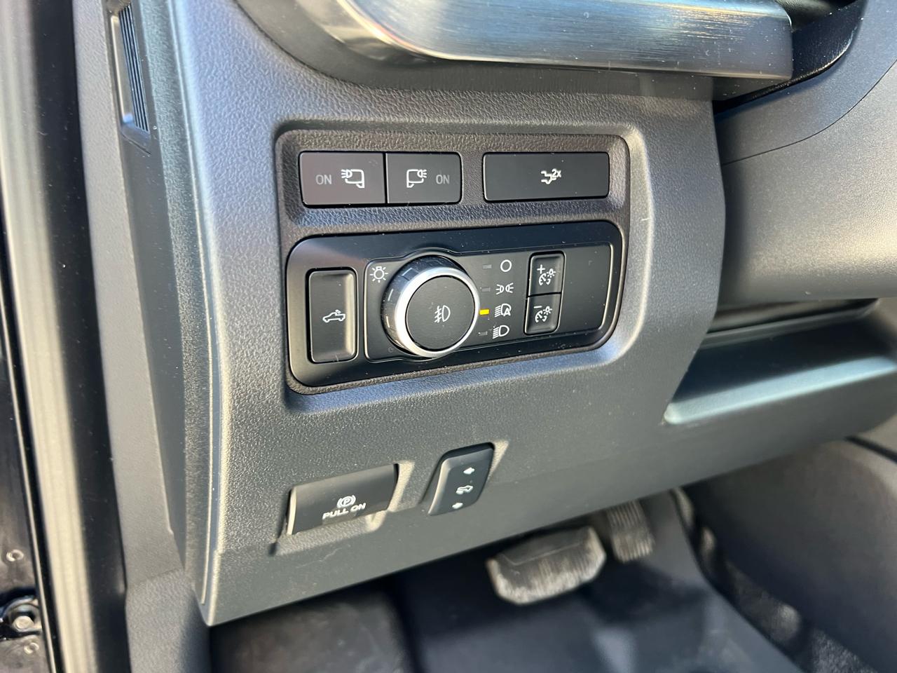 Ford Super Duty F-450 DRW  2024