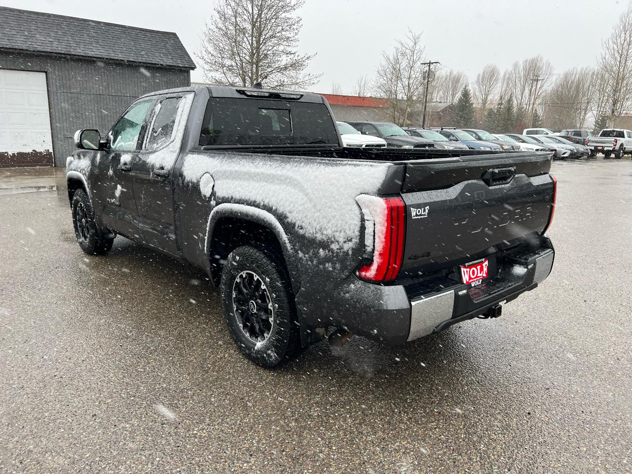 Toyota Tundra 4WD  2023