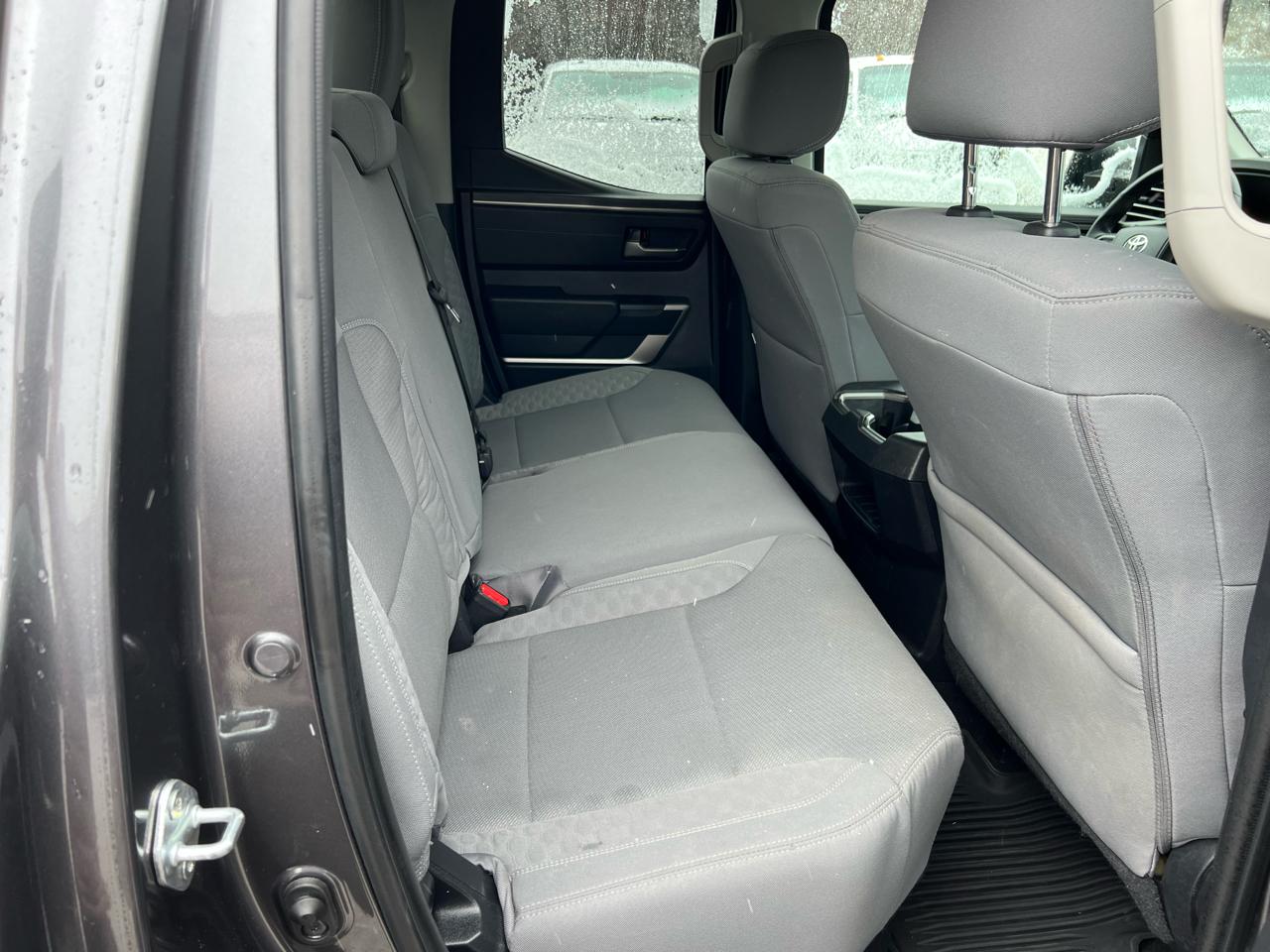 Toyota Tundra 4WD  2023