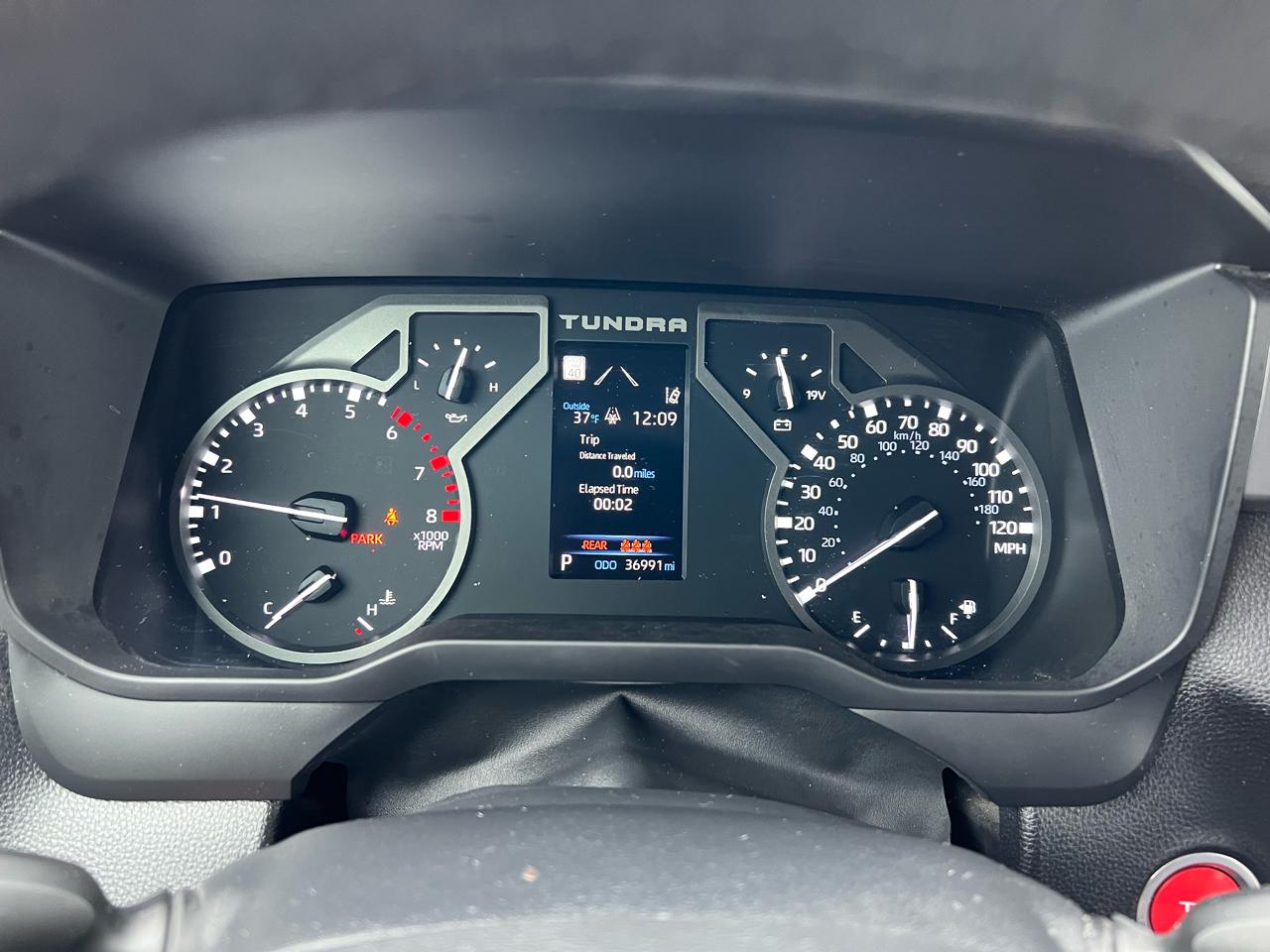 Toyota Tundra 4WD  2023