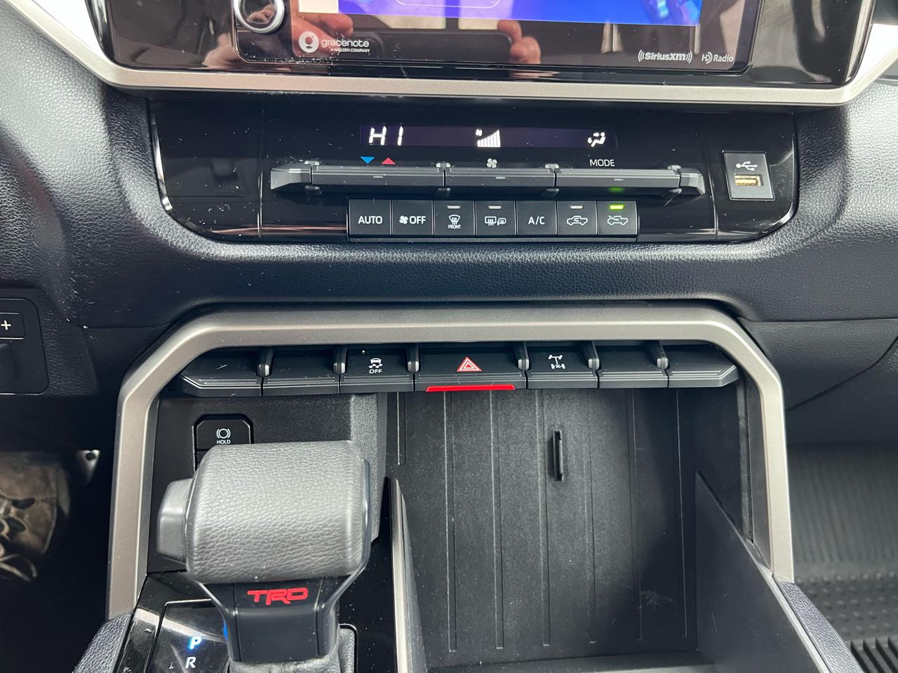 Toyota Tundra 4WD  2023