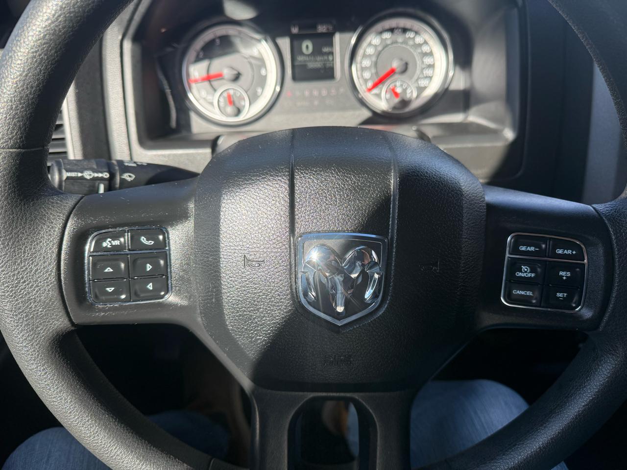 RAM 1500 Classic  2023