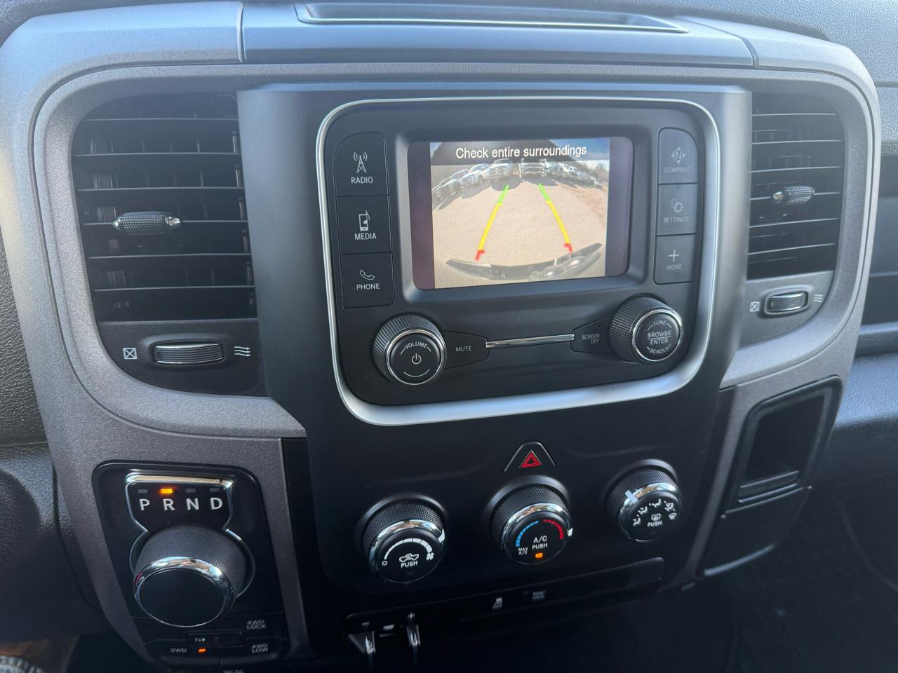 RAM 1500 Classic  2023