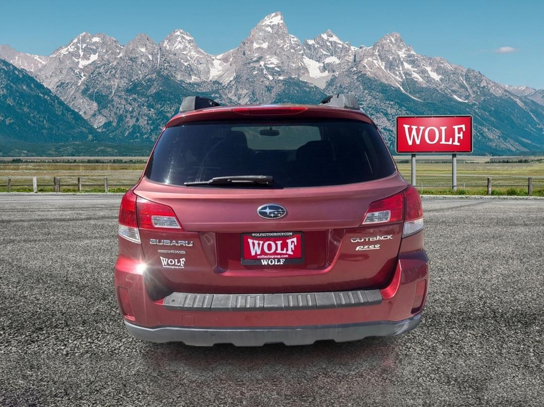 Subaru Outback  2013