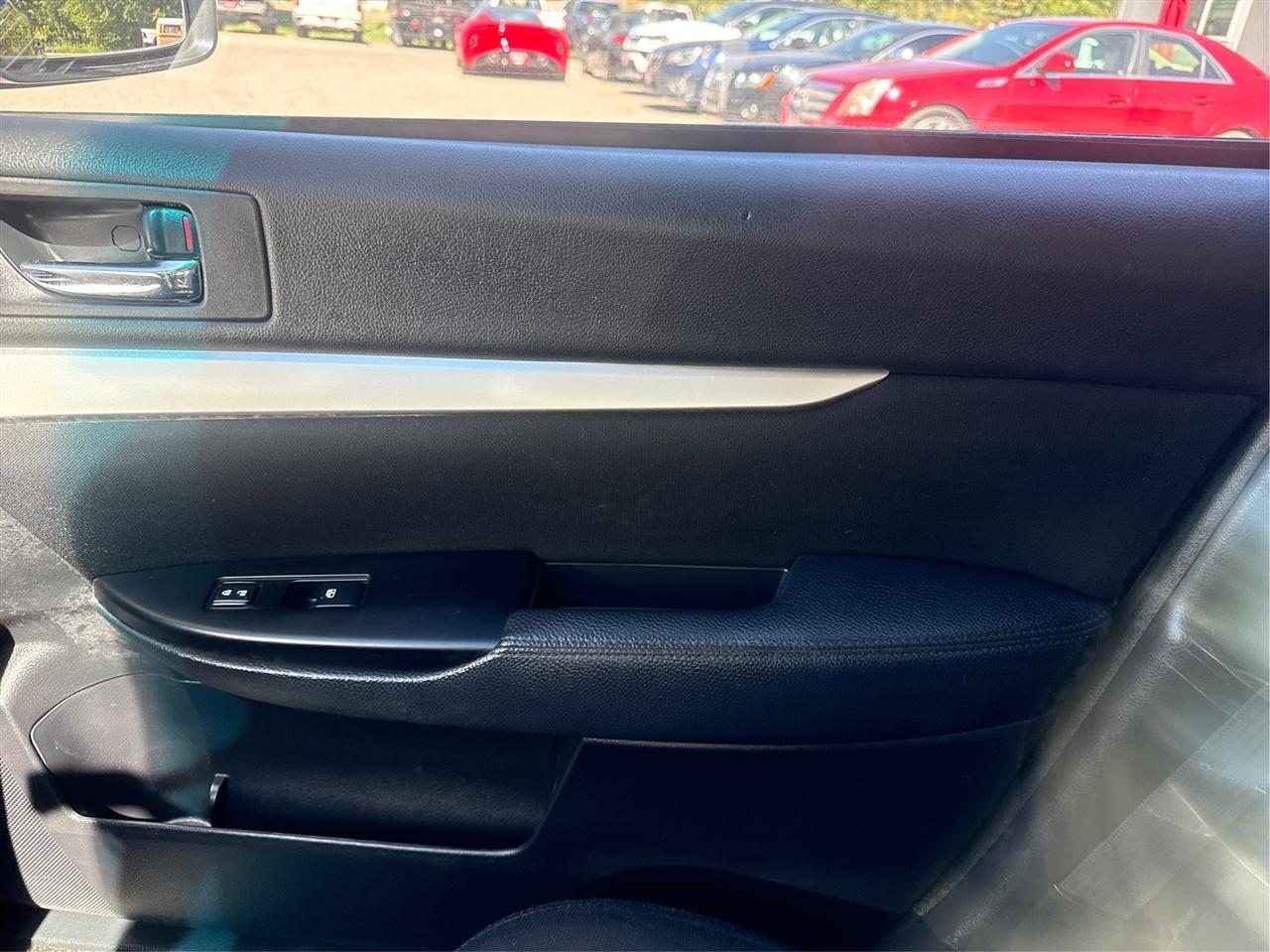 Subaru Outback  2013