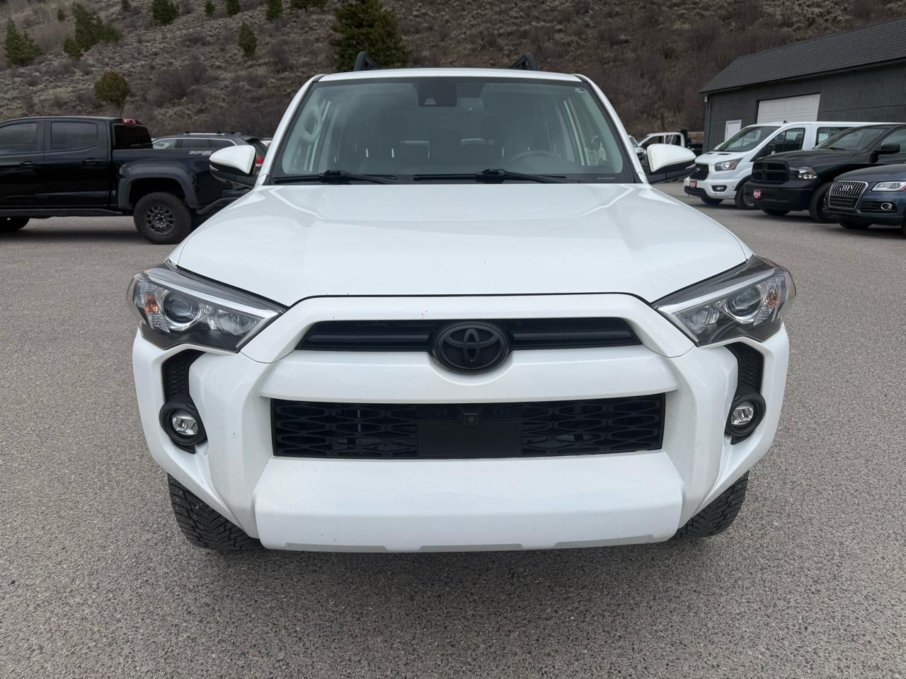 Toyota 4Runner SR5 Premium 4WD (Natl) 2022