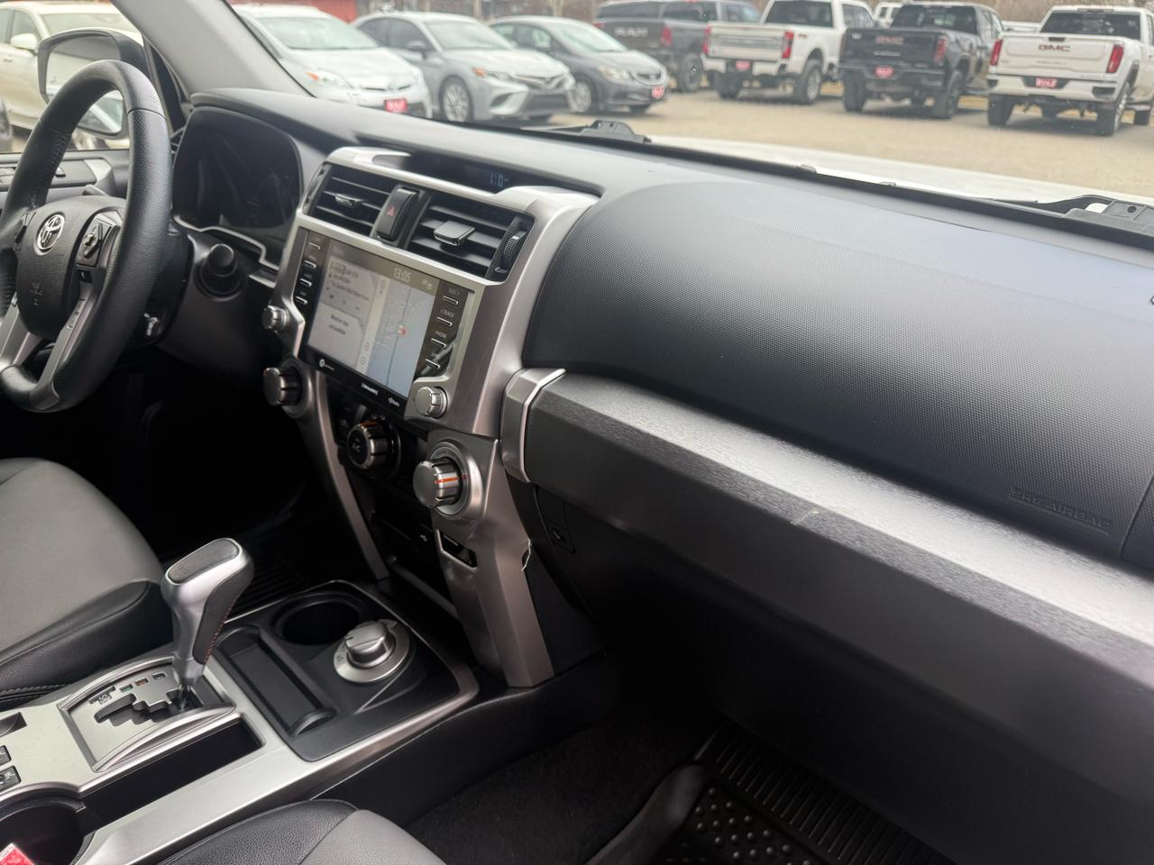 Toyota 4Runner SR5 Premium 4WD (Natl) 2022