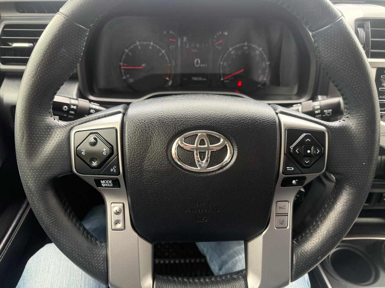 Toyota 4Runner SR5 Premium 4WD (Natl) 2022