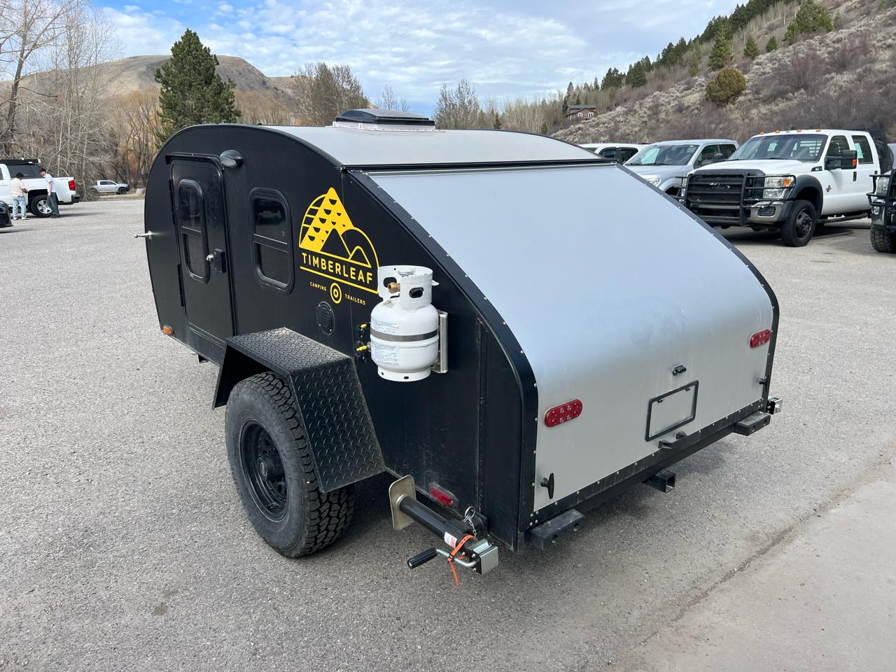 Timberleaf Custom  2025