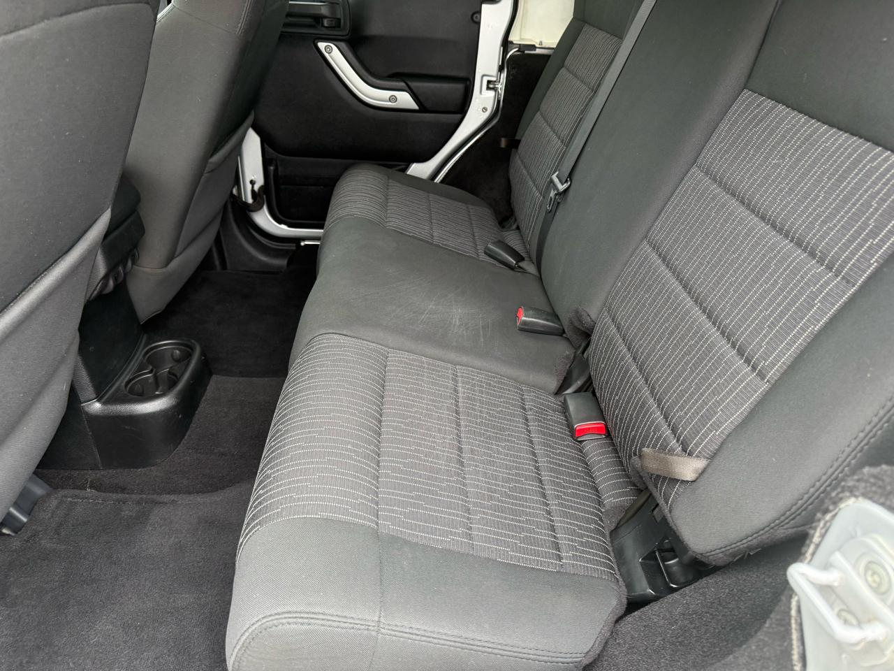 Jeep Wrangler Unlimited  2012