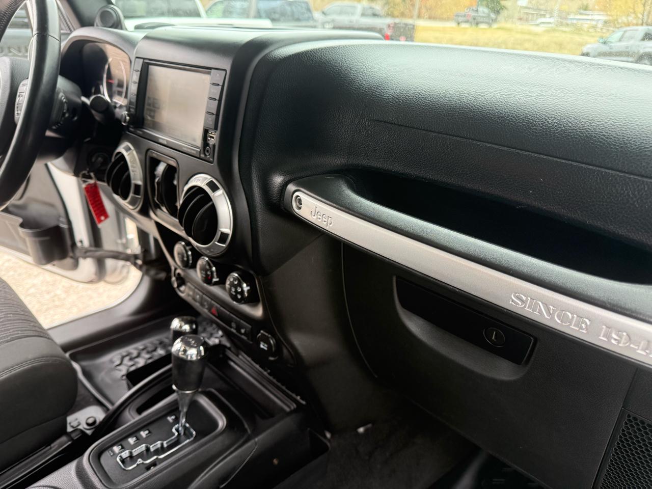 Jeep Wrangler Unlimited  2012