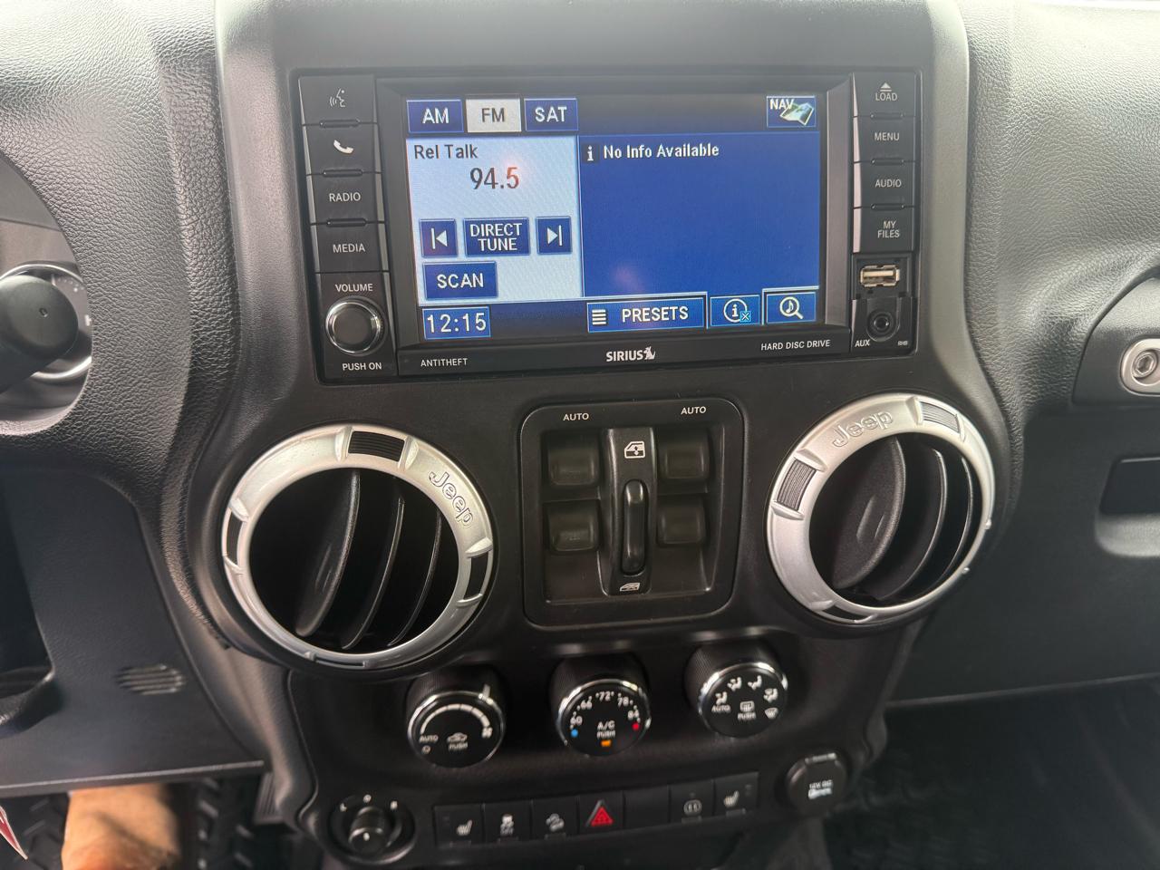 Jeep Wrangler Unlimited  2012