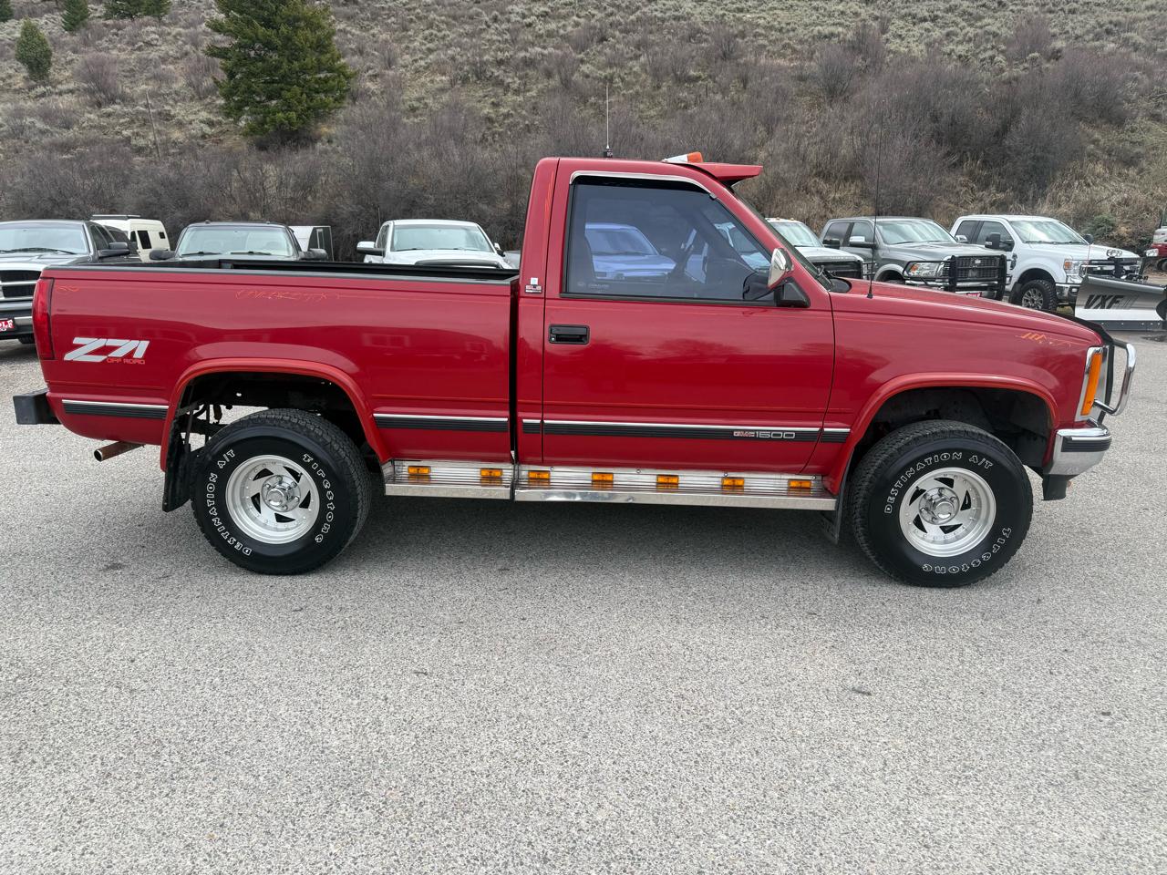 GMC 1/2 Ton Pickups  1989