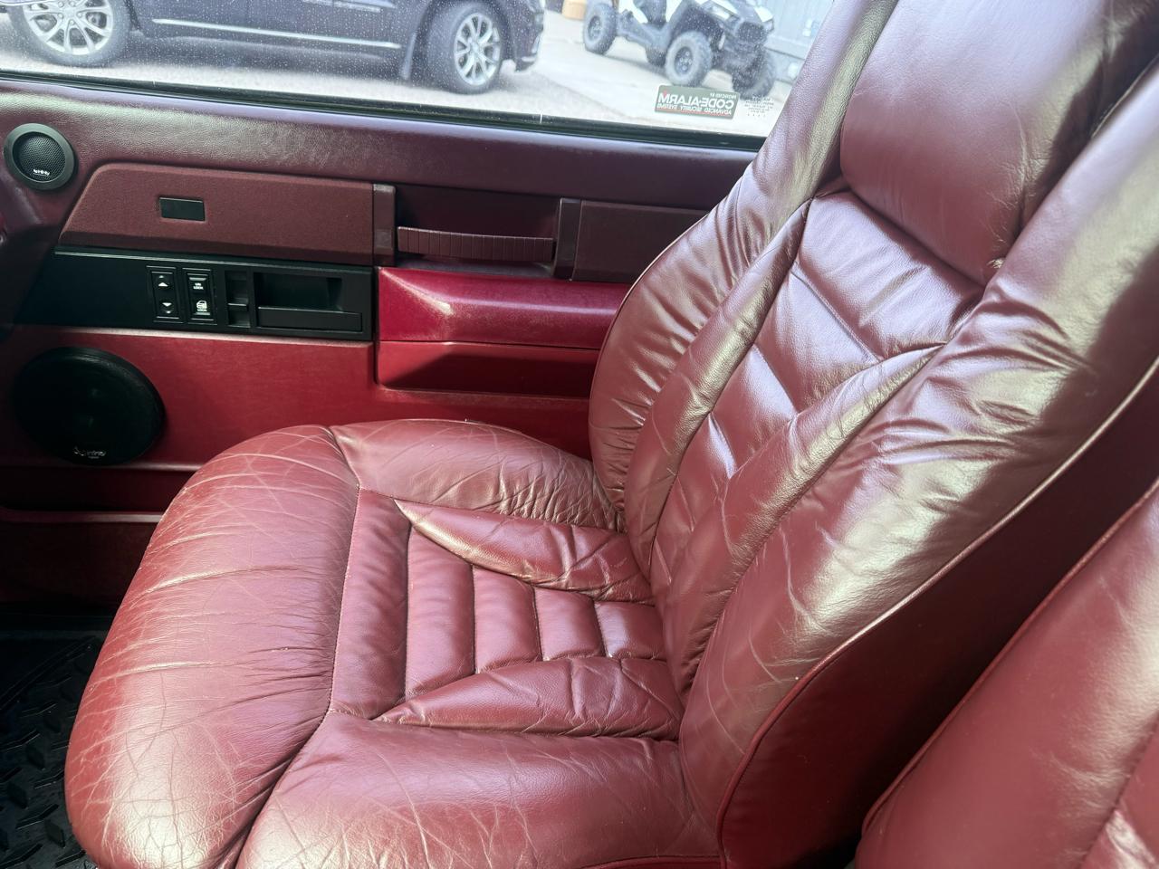 GMC 1/2 Ton Pickups  1989