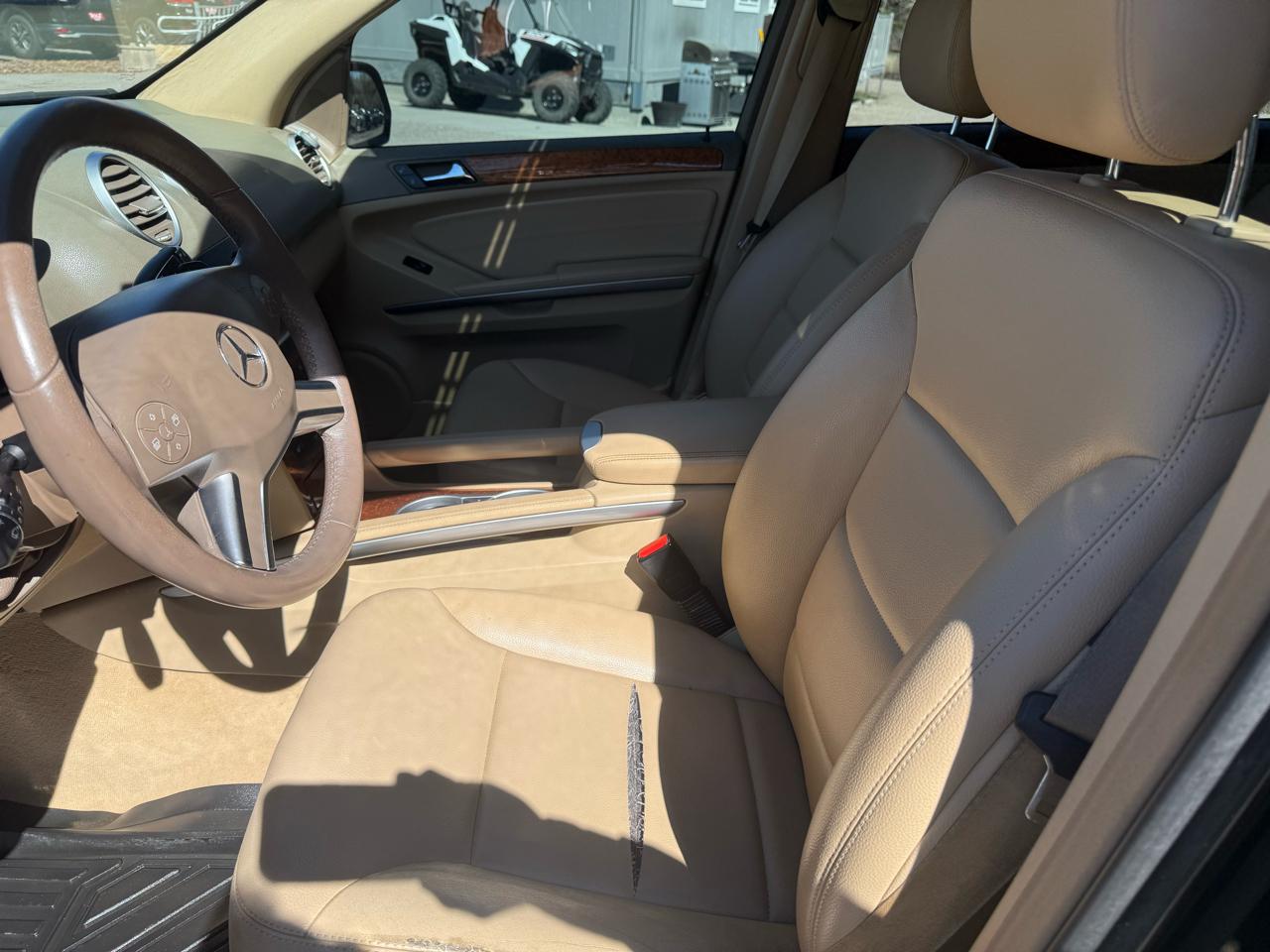 Mercedes-Benz M-Class  2009