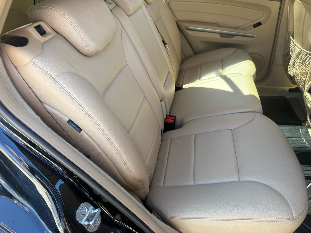 Mercedes-Benz M-Class  2009