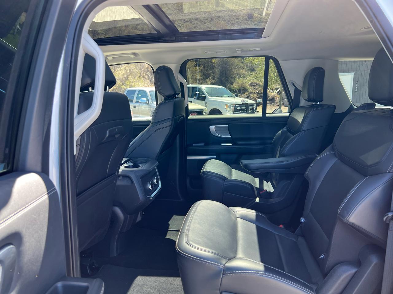 Ford Expedition Max  2025