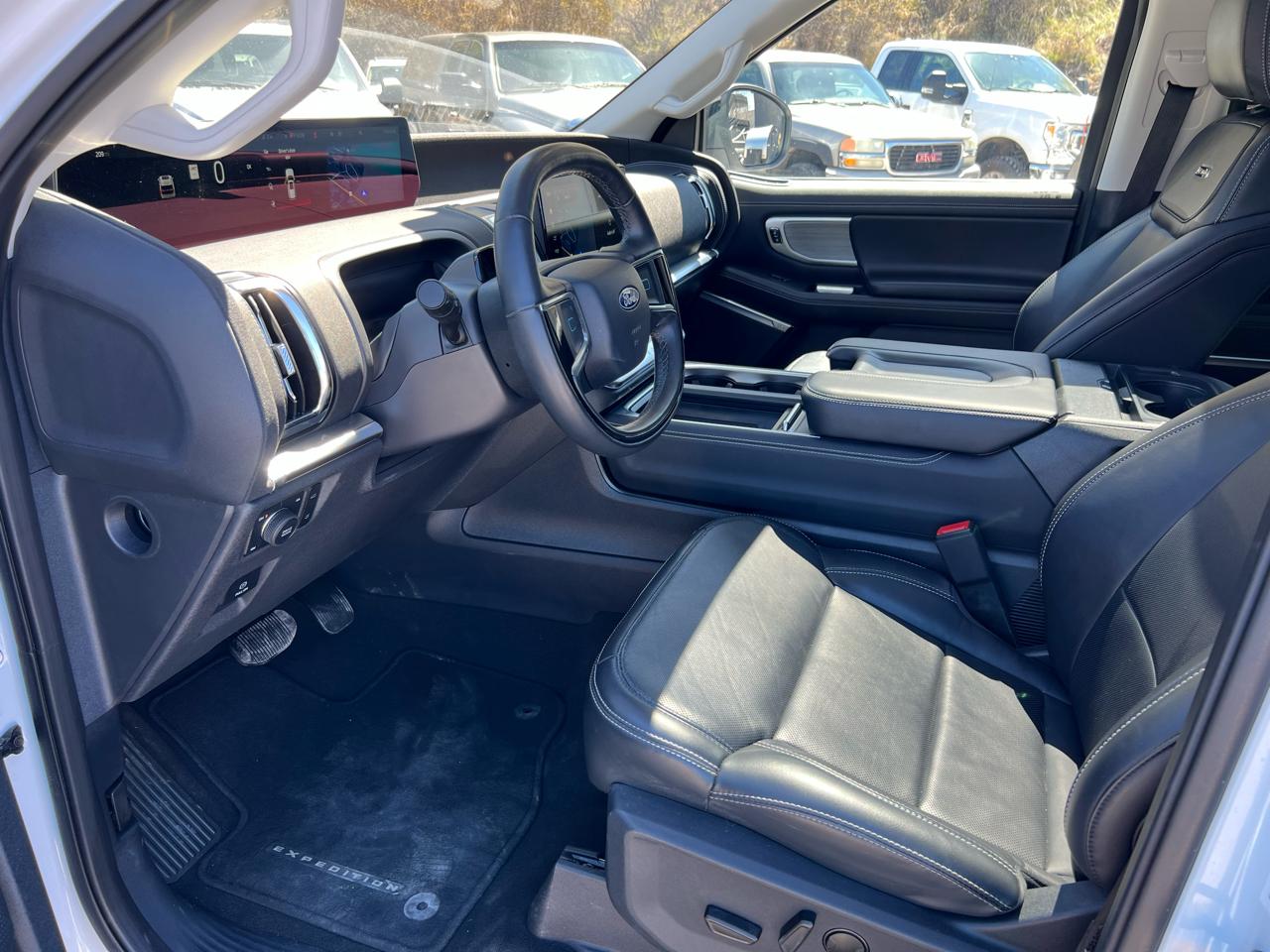 Ford Expedition Max  2025