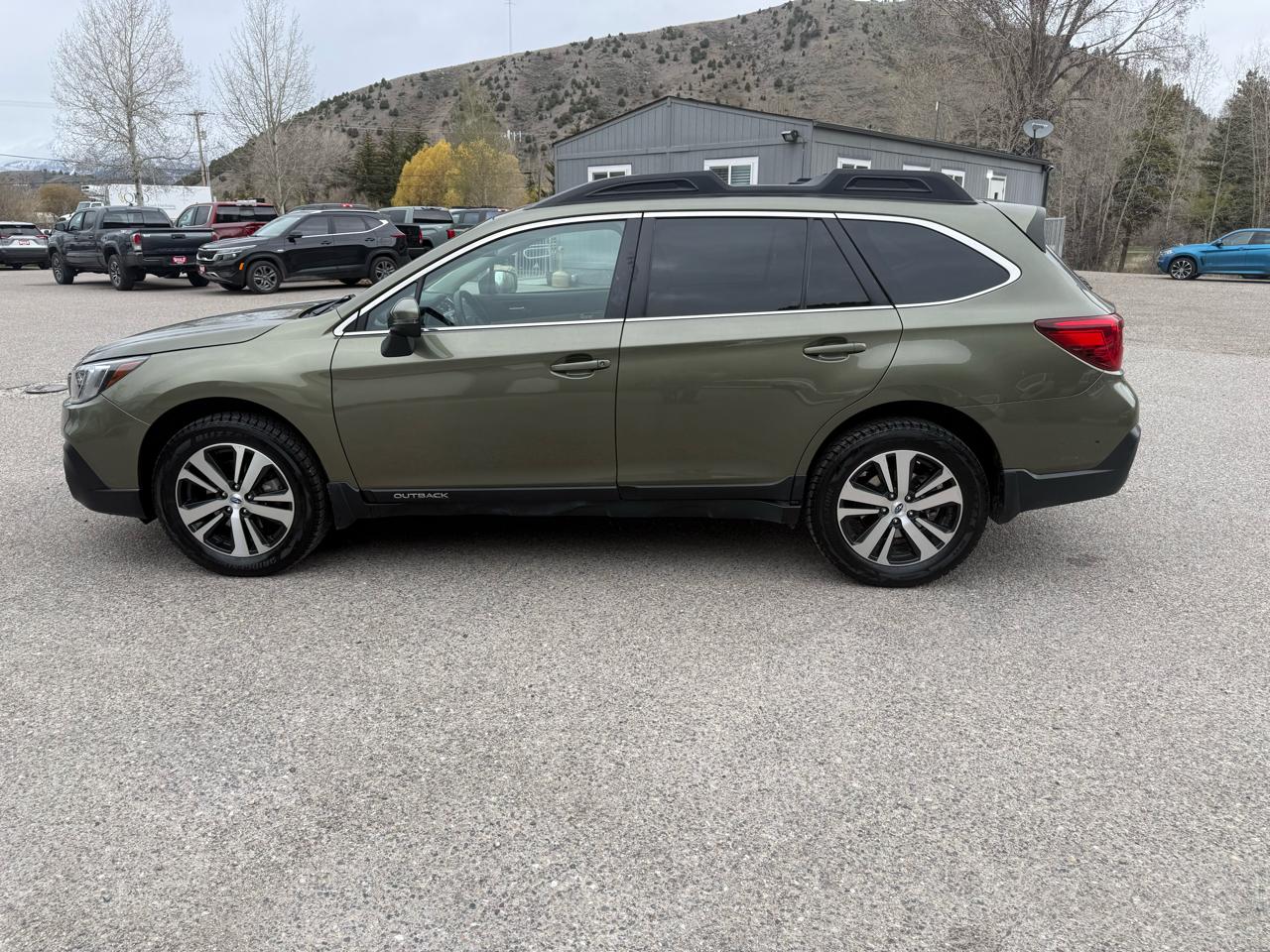 Subaru Outback  2019