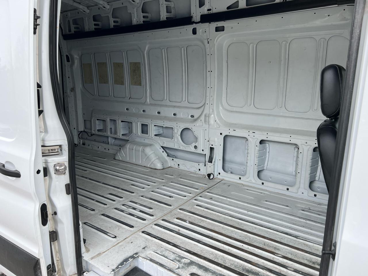 Ford Transit Cargo Van  2023