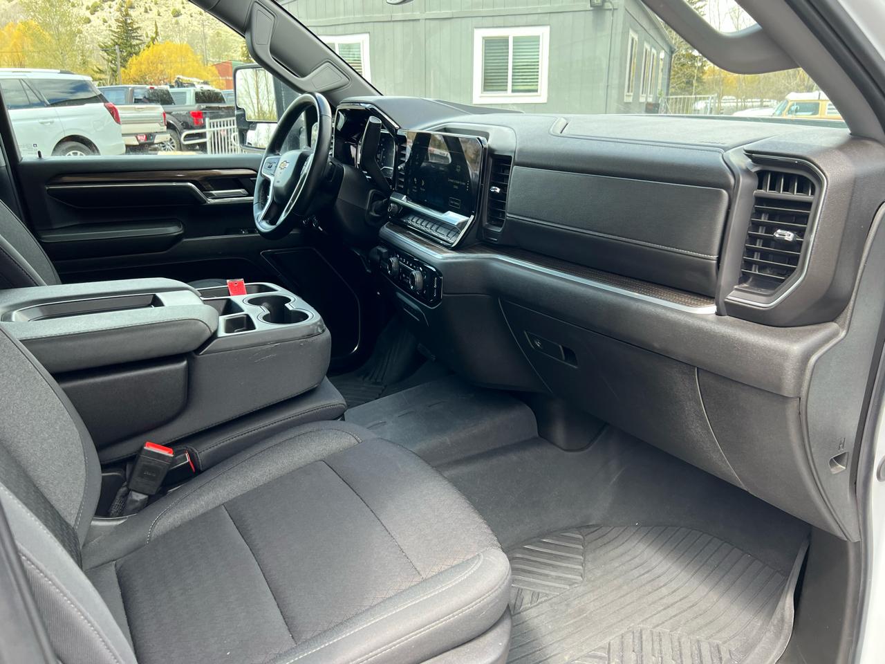 Chevrolet Silverado 3500HD  2024