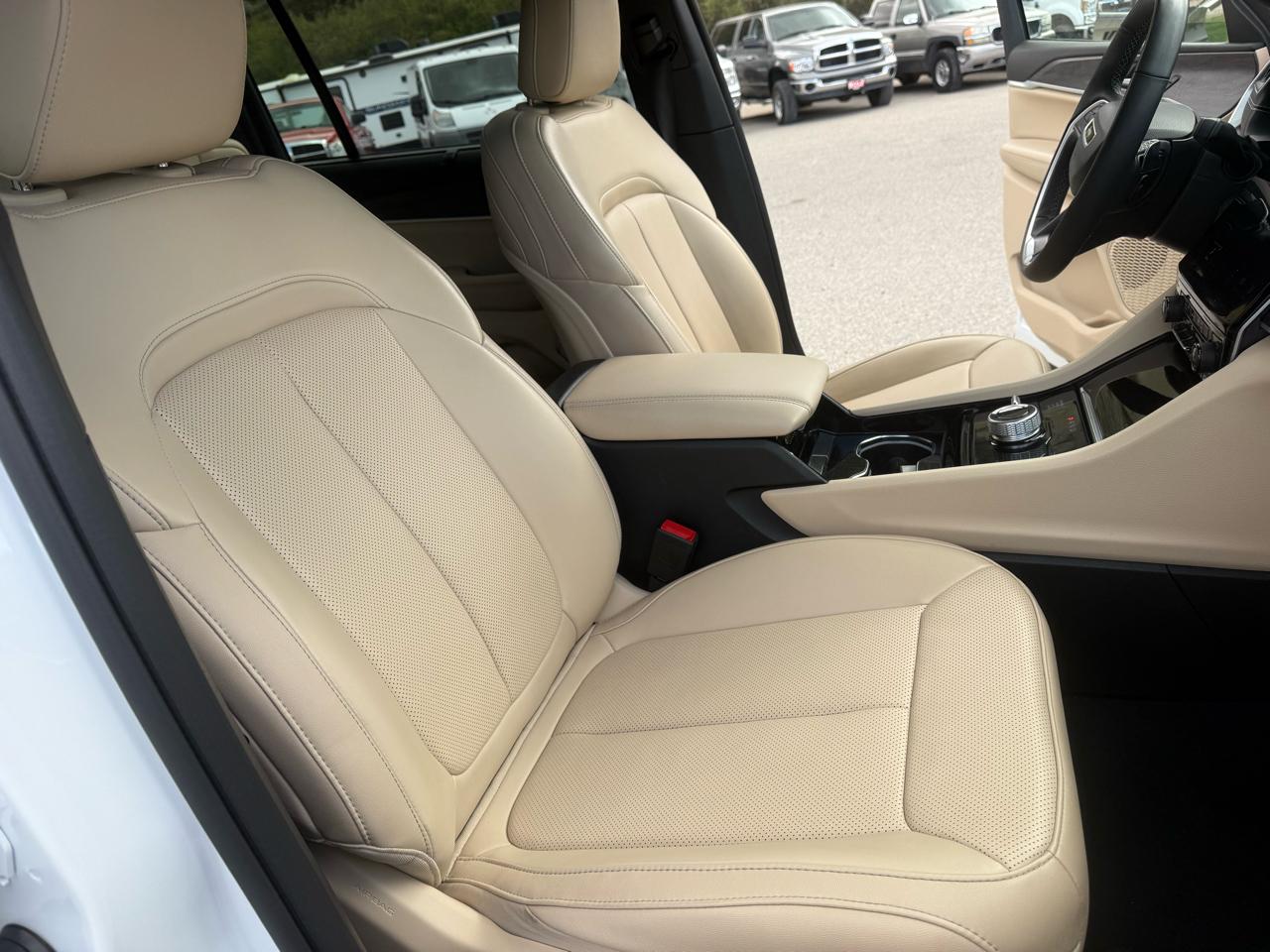 Jeep Grand Cherokee L  2023