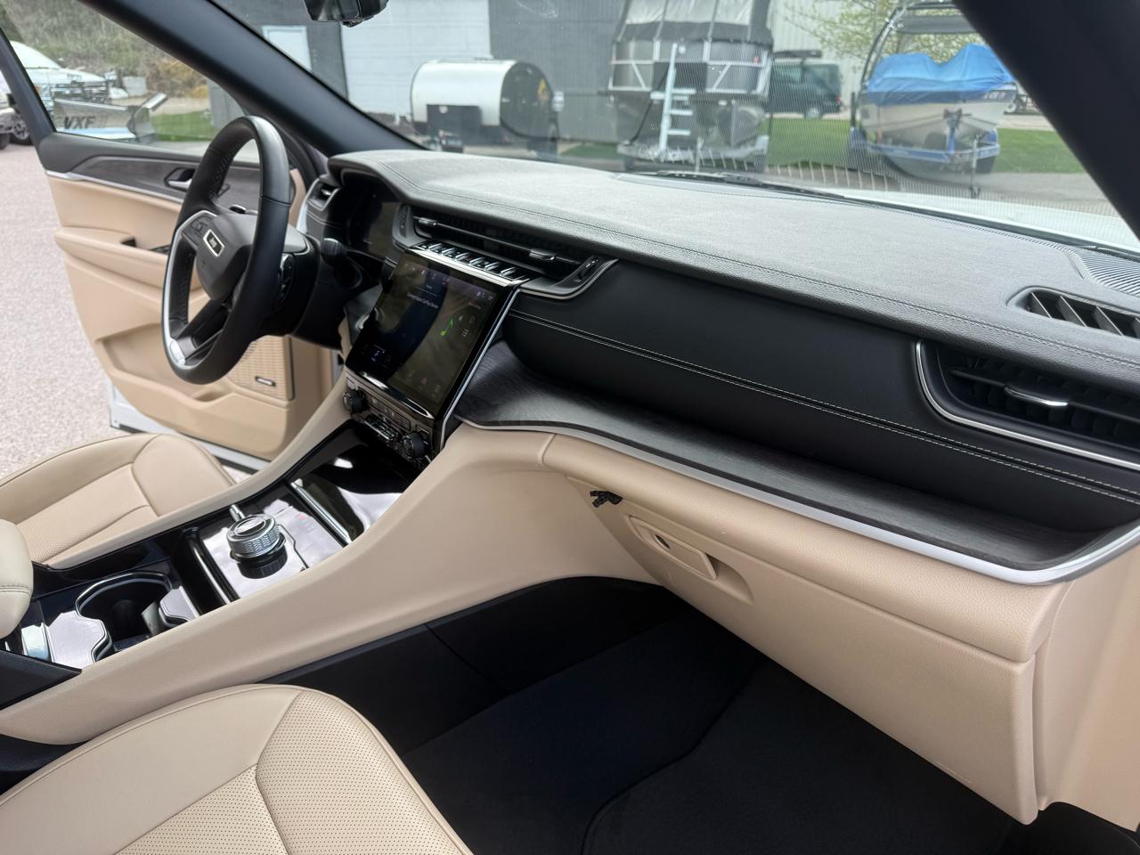 Jeep Grand Cherokee L  2023