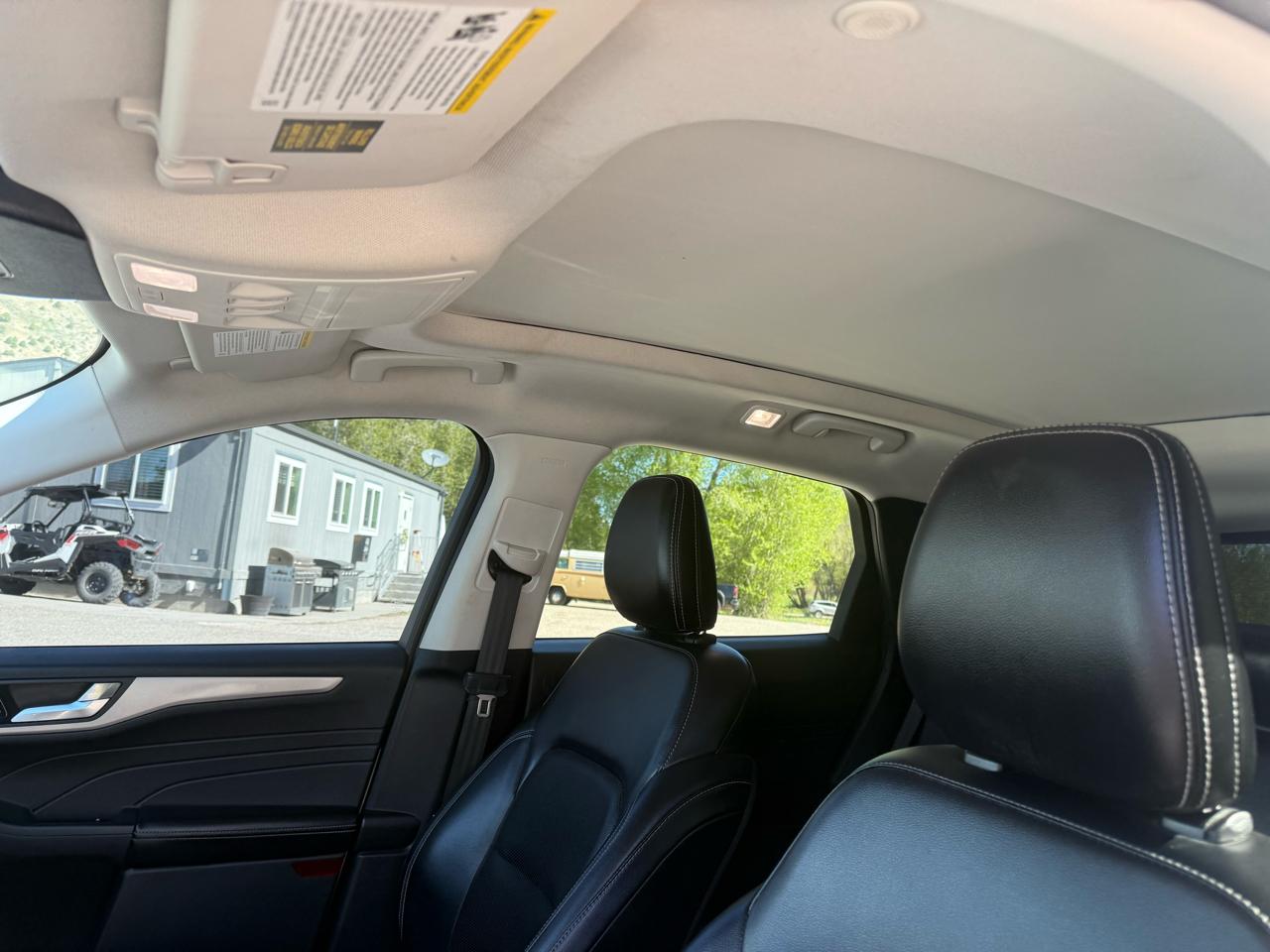 Ford Escape  2021