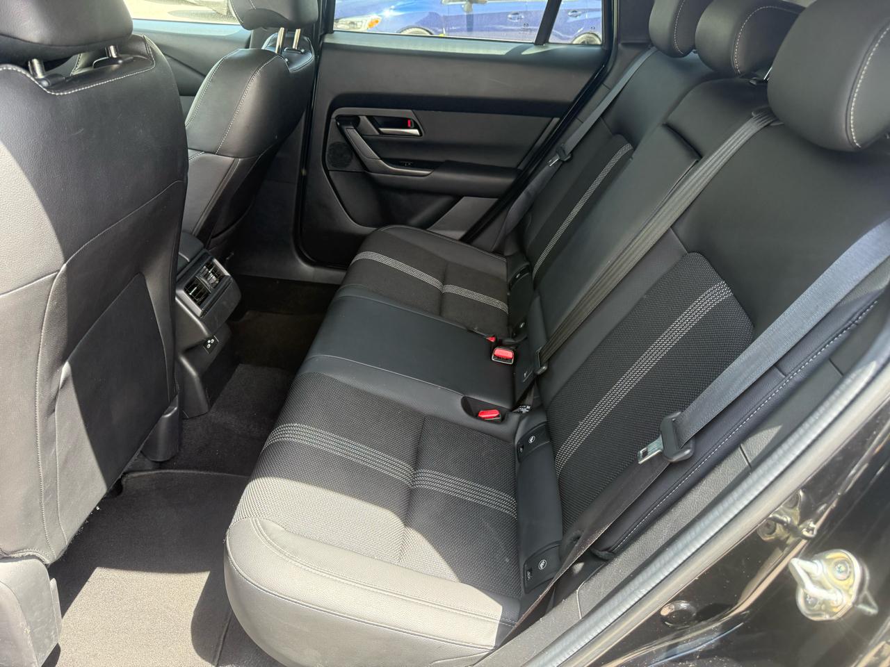 Mazda CX-50  2025