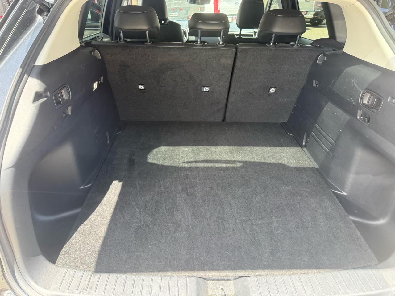 Mazda CX-50  2025