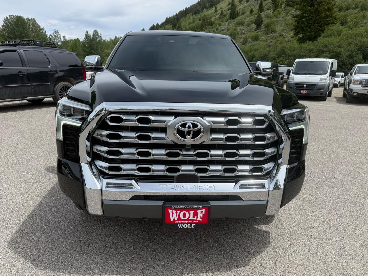 Toyota Tundra 4WD  2026