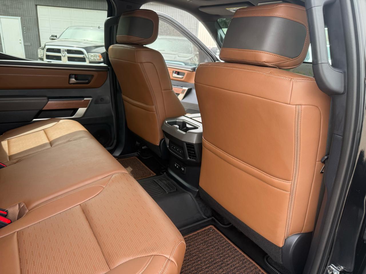 Toyota Tundra 4WD  2026