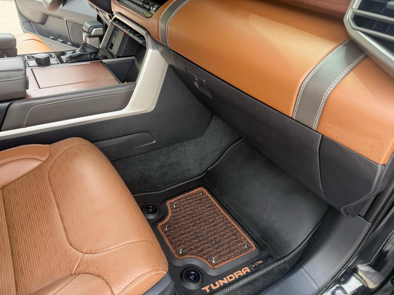 Toyota Tundra 4WD  2026