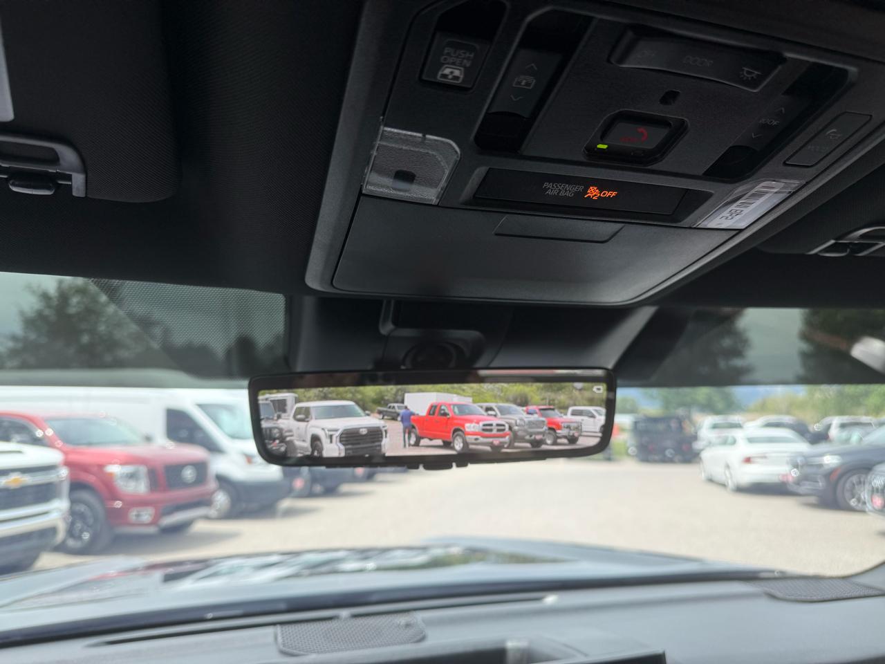 Toyota Tundra 4WD  2026