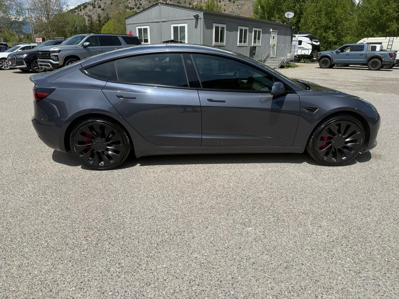 Tesla Model 3  2023