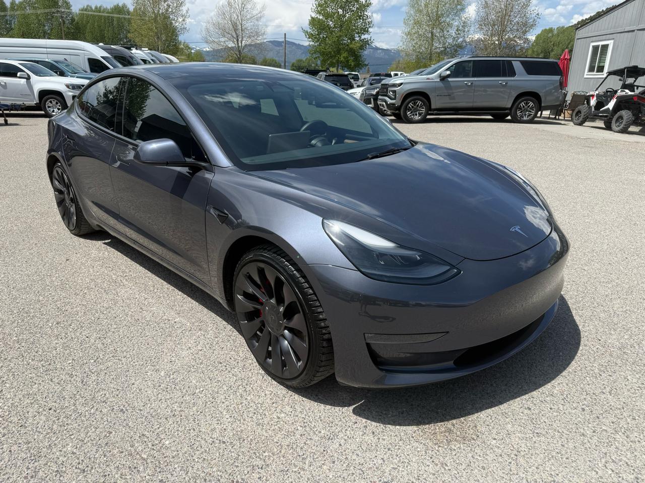 Tesla Model 3  2023