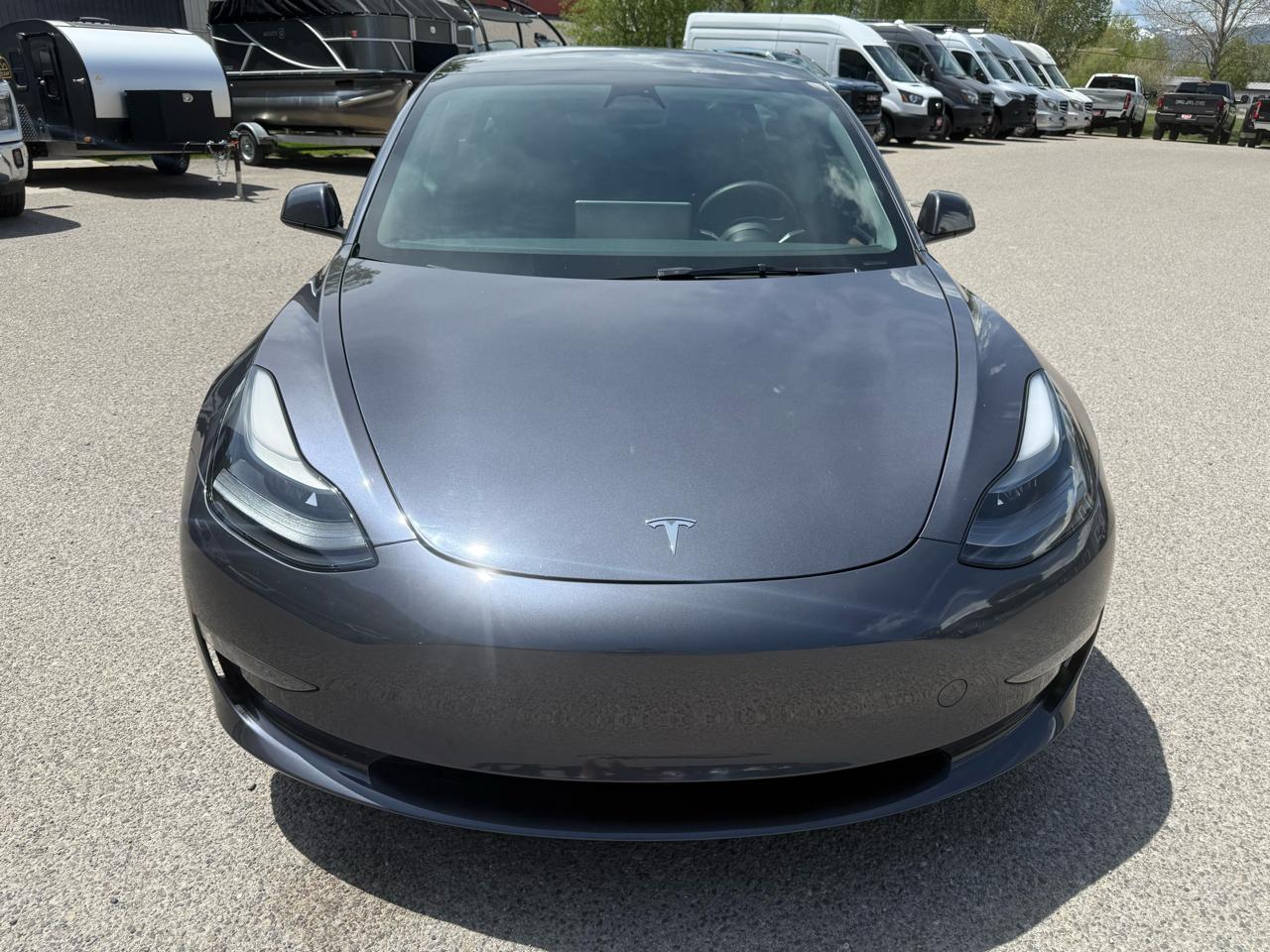 Tesla Model 3  2023