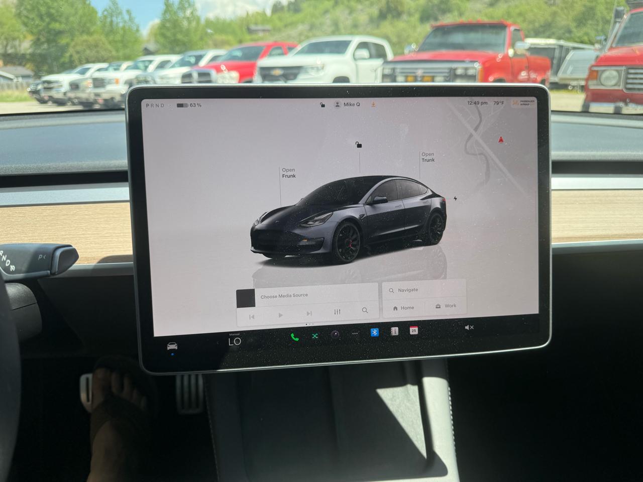 Tesla Model 3  2023