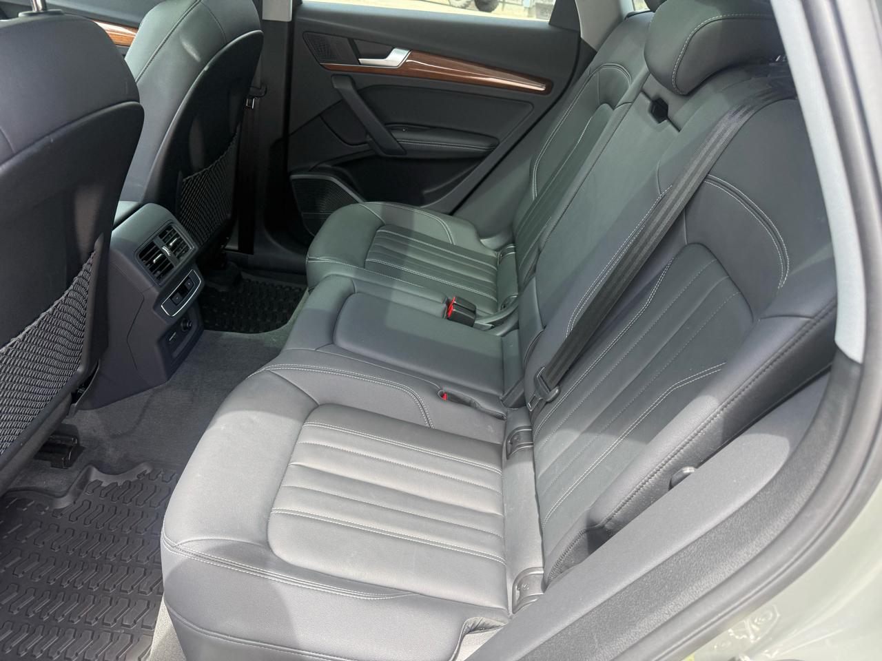 Audi Q5  2023