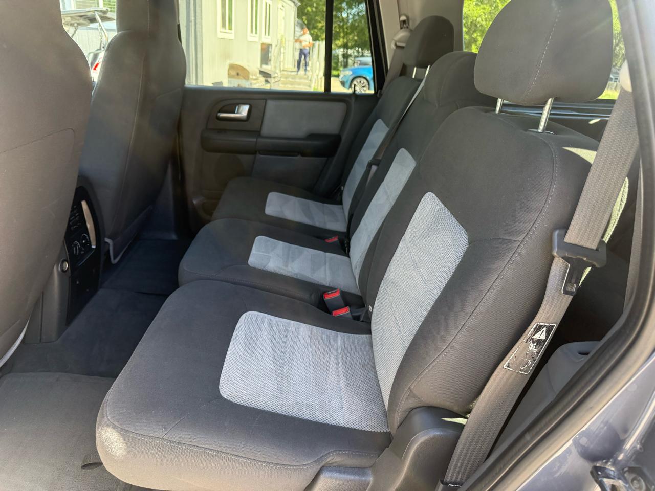 Ford Expedition  2003