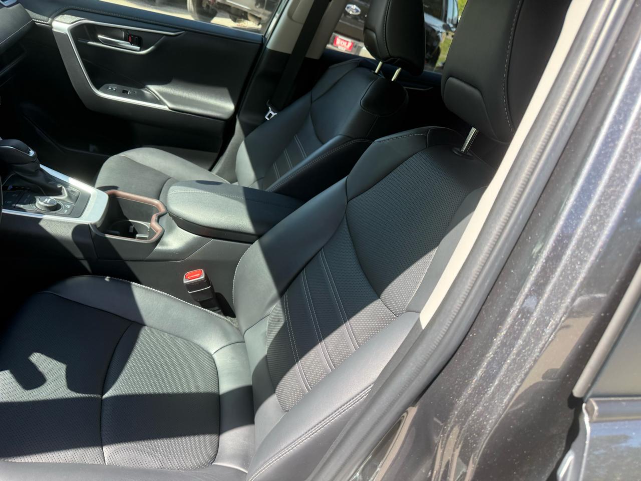 Toyota RAV4  2022