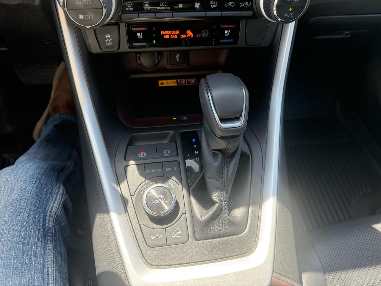 Toyota RAV4  2022