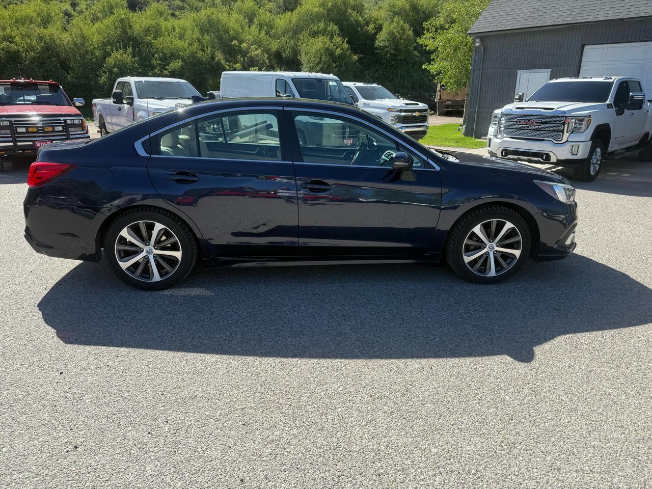 Subaru Legacy  2018